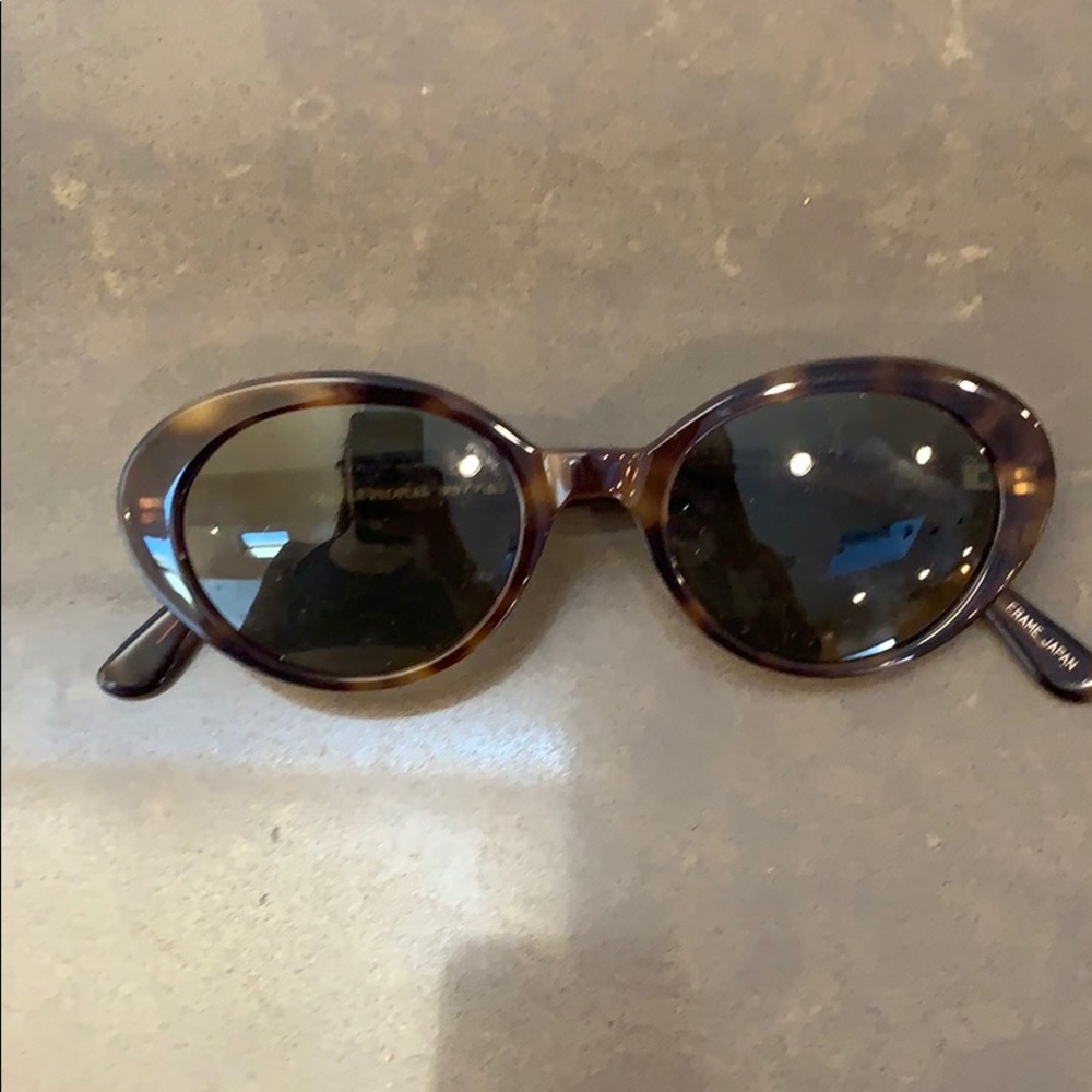 Oliver People’s Retro Tortoise Sunglasses
